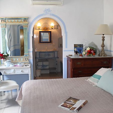 Casa Theodora - Hotel De Charme Et Caractere 뮤로 외부 사진