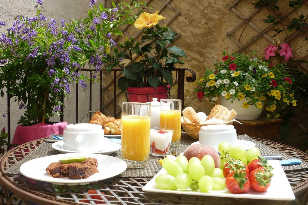 Casa Theodora - Hotel De Charme Et Caractere 뮤로 외부 사진